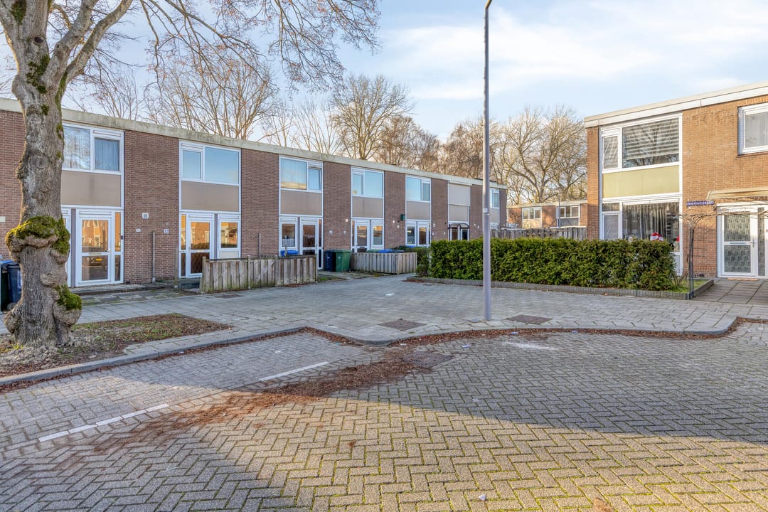 Photo 32 of Spieringstraat 45