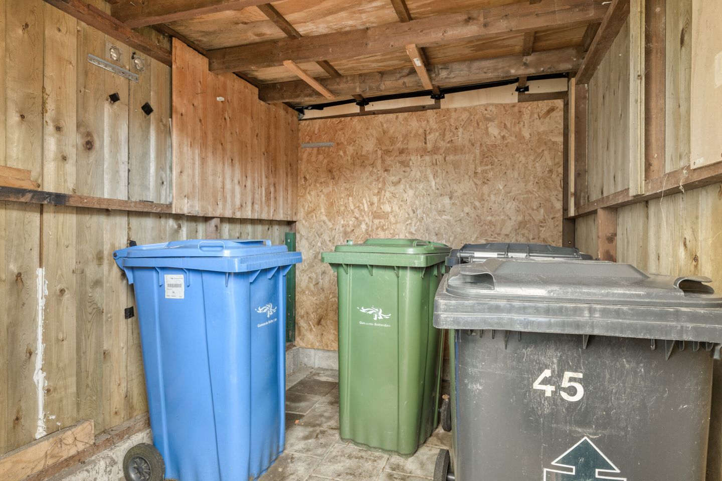 Photo 35 of Spieringstraat 45
