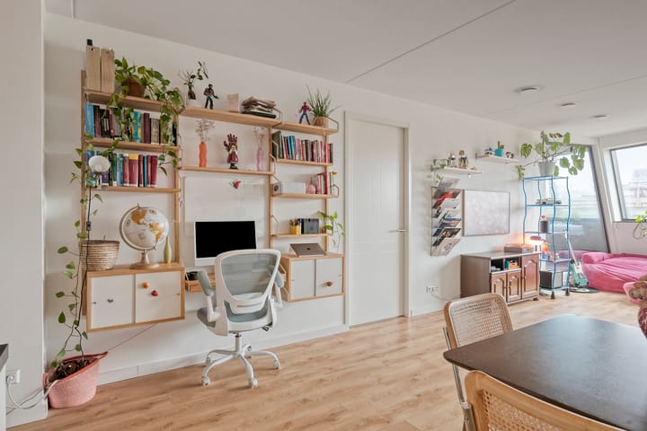 Foto 19 van Vincent van den Heuvellaan 37