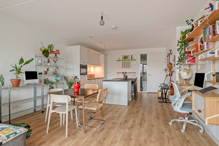 Foto 2 van Vincent van den Heuvellaan 37