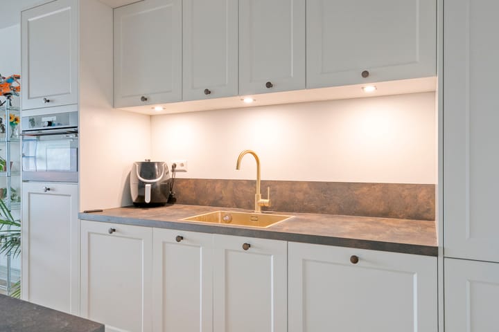 Foto 18 van Vincent van den Heuvellaan 37