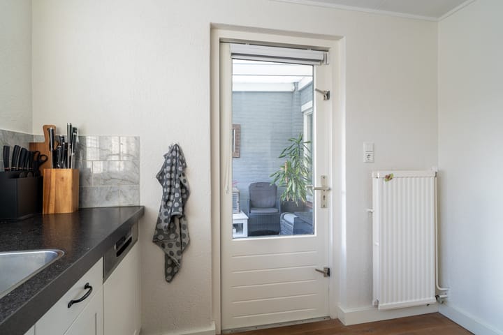 Photo 12 of Van Speijkstraat 25