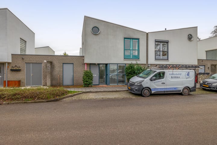 Ruimtevaartbaan 18 main image