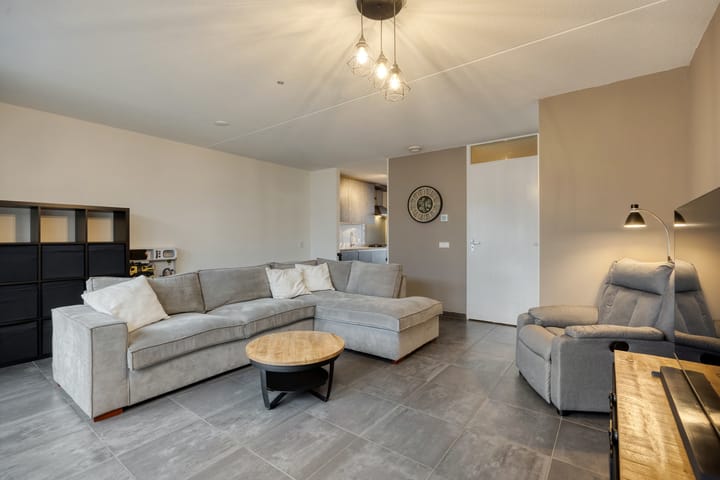 Foto 7 van Joseph Partounsstraat 29