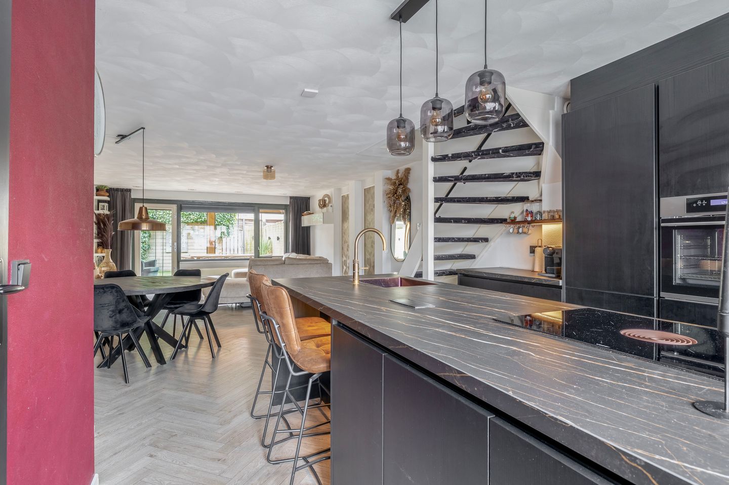 Foto 10 van Ambonplein 68