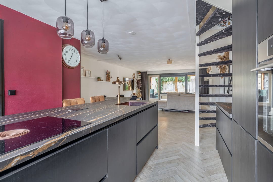 Foto 13 van Ambonplein 68