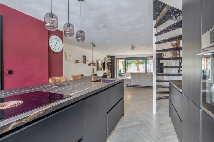 Foto 13 van Ambonplein 68