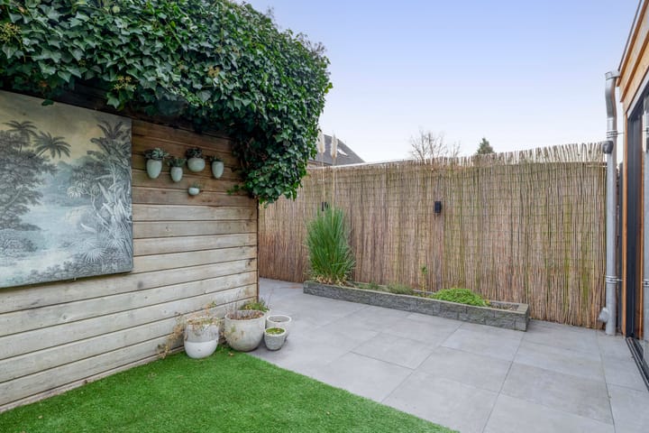 Foto 33 van Ambonplein 68