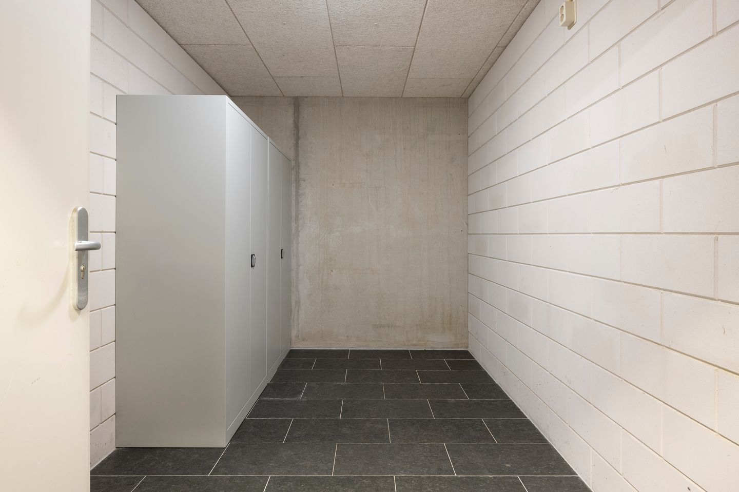 Foto 25 van Badhuislaan 97