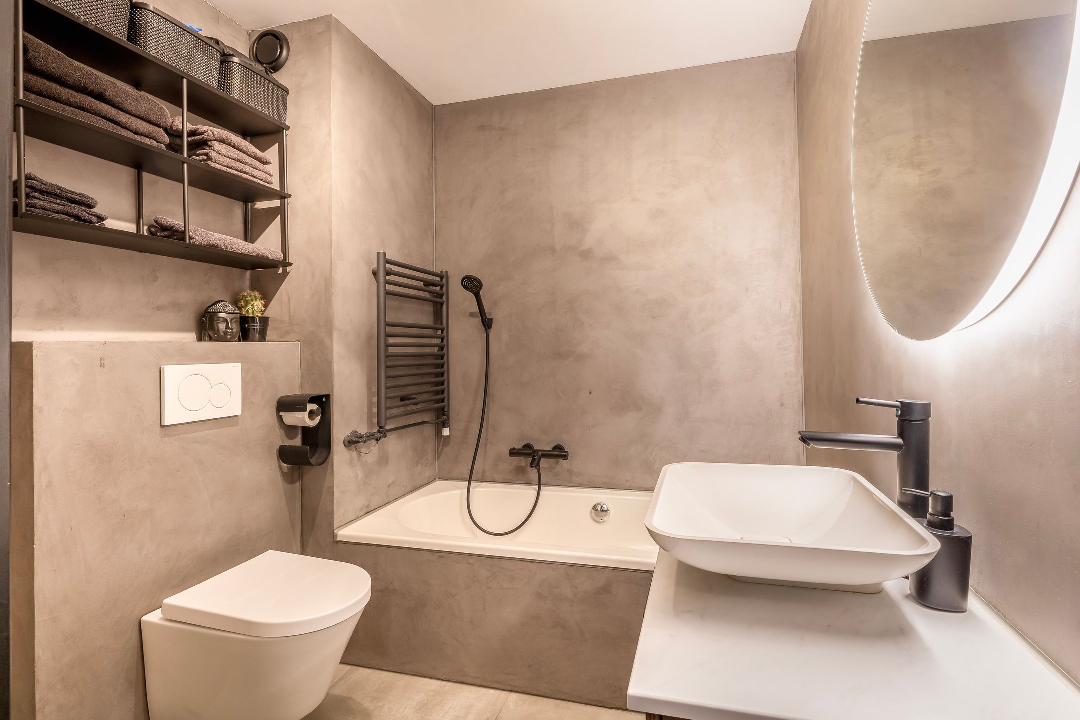 Foto 3 van Ambonplein 68