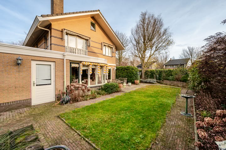 Foto 39 van Februaristraat 115