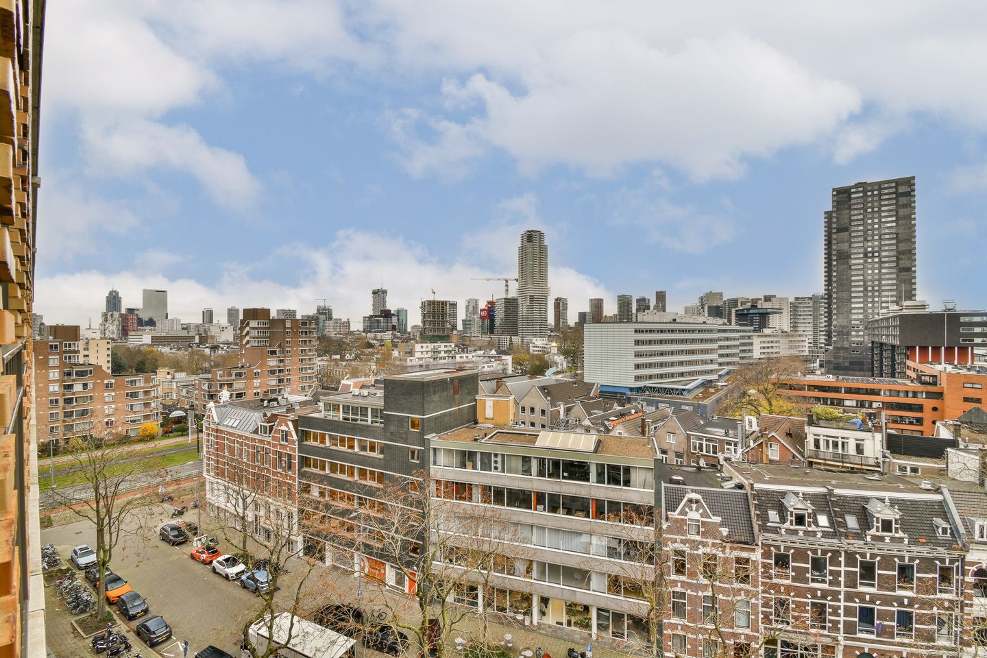 Photo 10 of Van Vollenhovenstraat 3-806