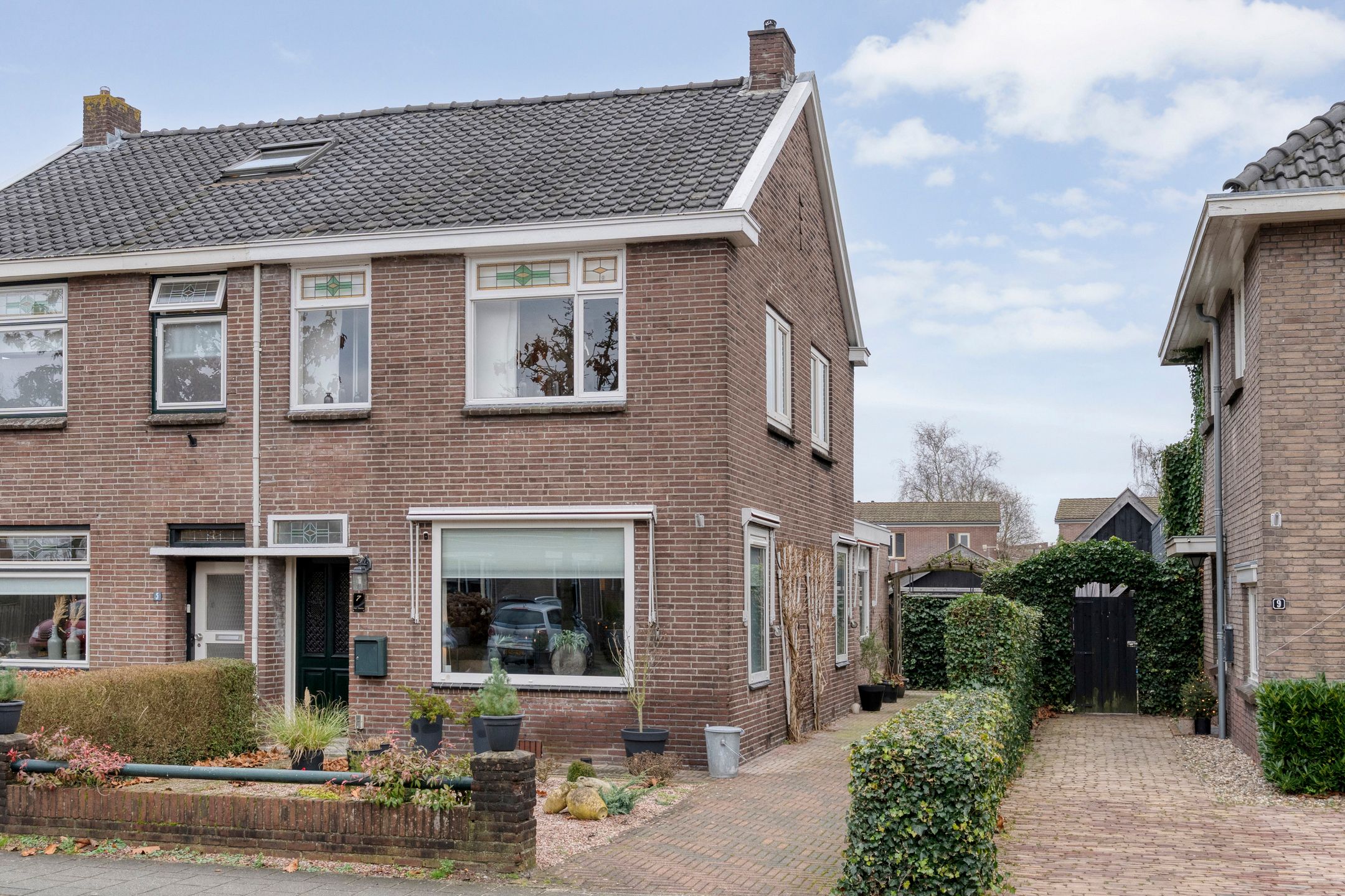 Buying a house in The Netherlands., Zuiderweg 7