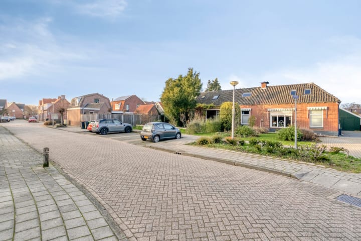 Photo 5 of Laarstraat 46