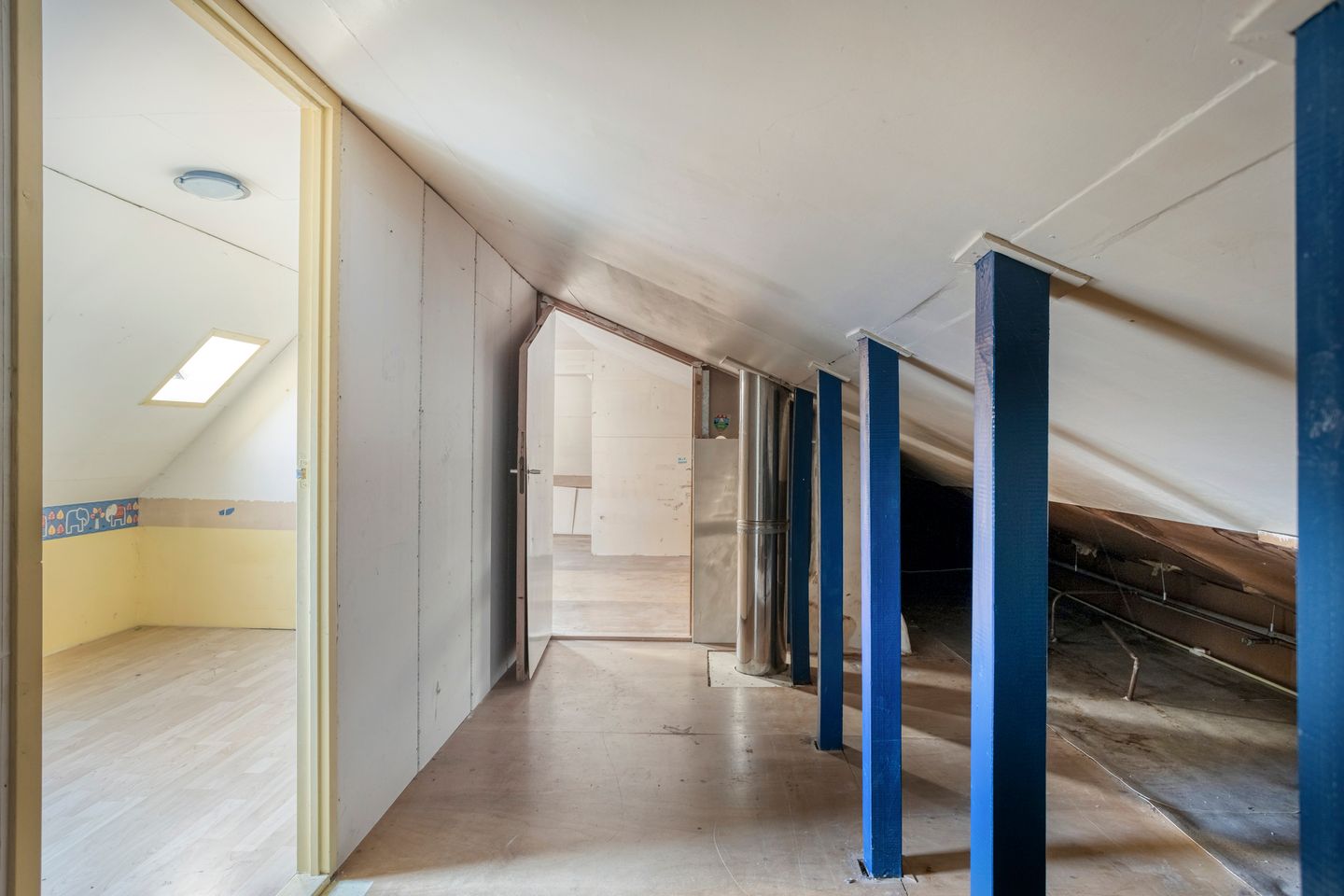 Foto 20 van Laarstraat 46