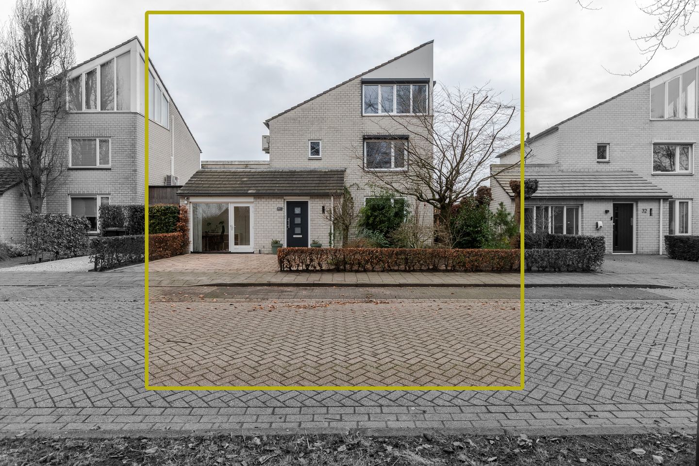 Photo 1 of Wetstrikkel 30