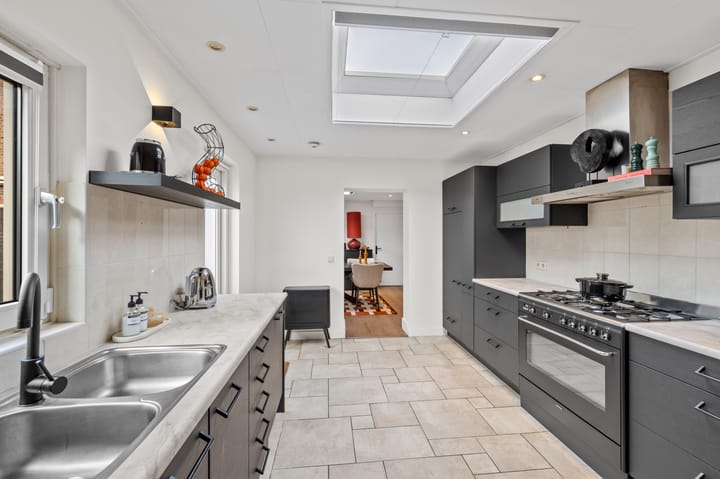 Foto 20 van Admiraal de Ruijterstraat 16