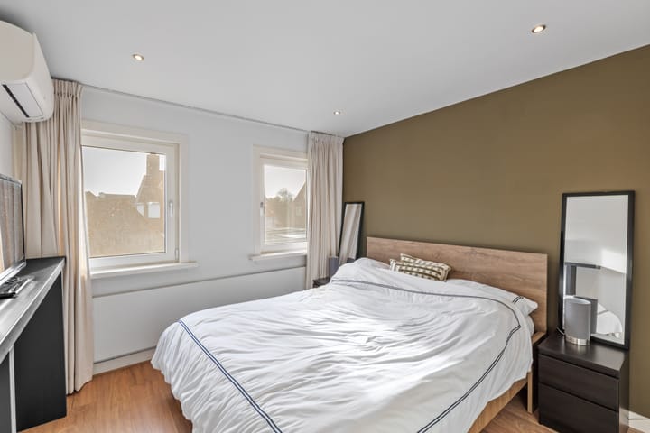 Foto 27 van Admiraal de Ruijterstraat 16