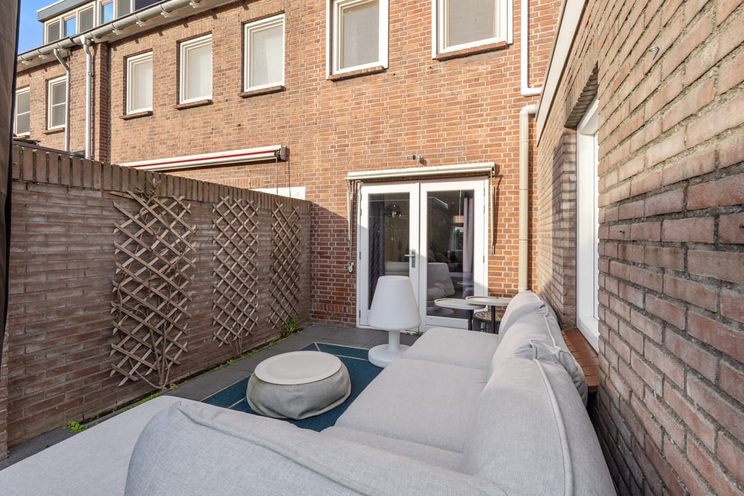 Foto 43 van Admiraal de Ruijterstraat 16