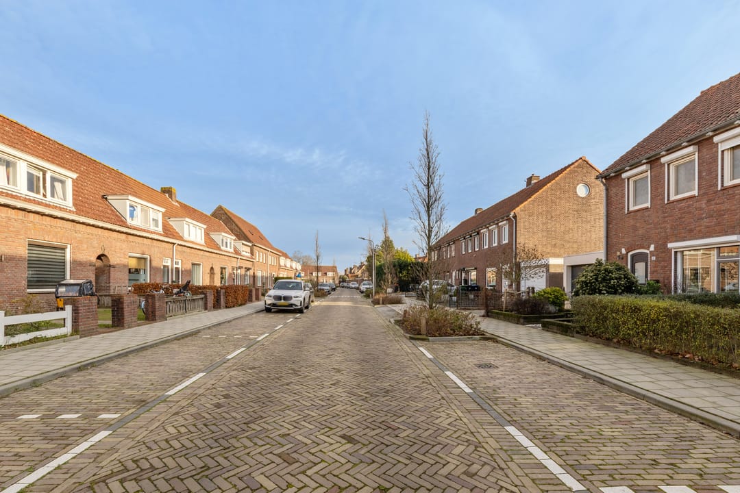 Foto 53 van Admiraal de Ruijterstraat 16