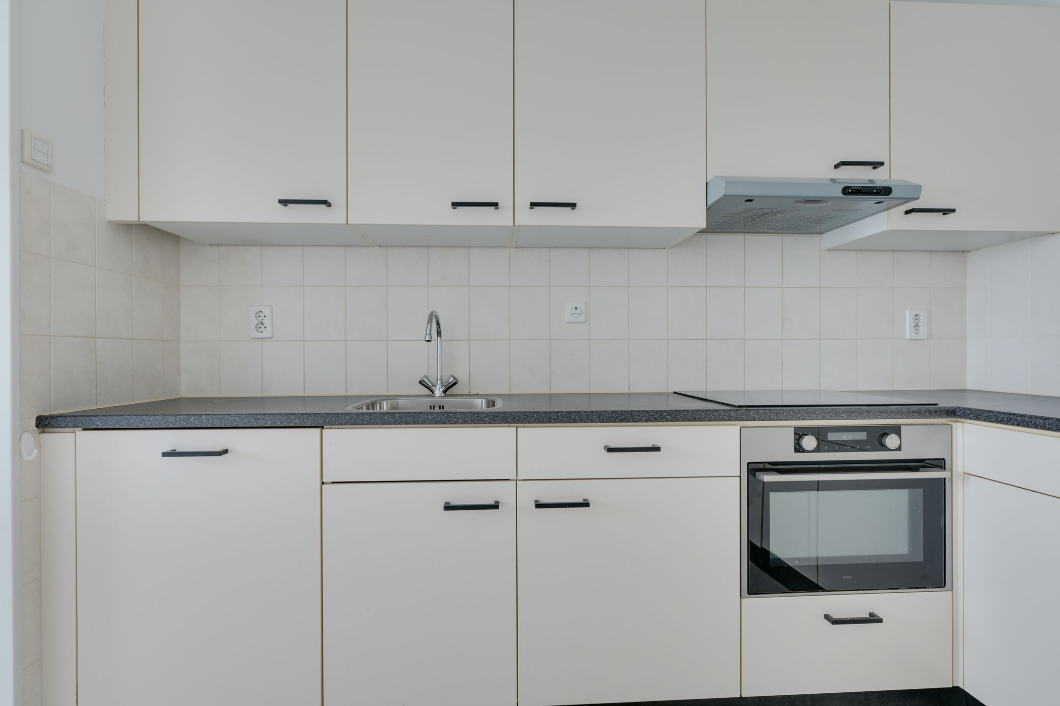 Foto 15 van Simon Carmiggeltstraat 13