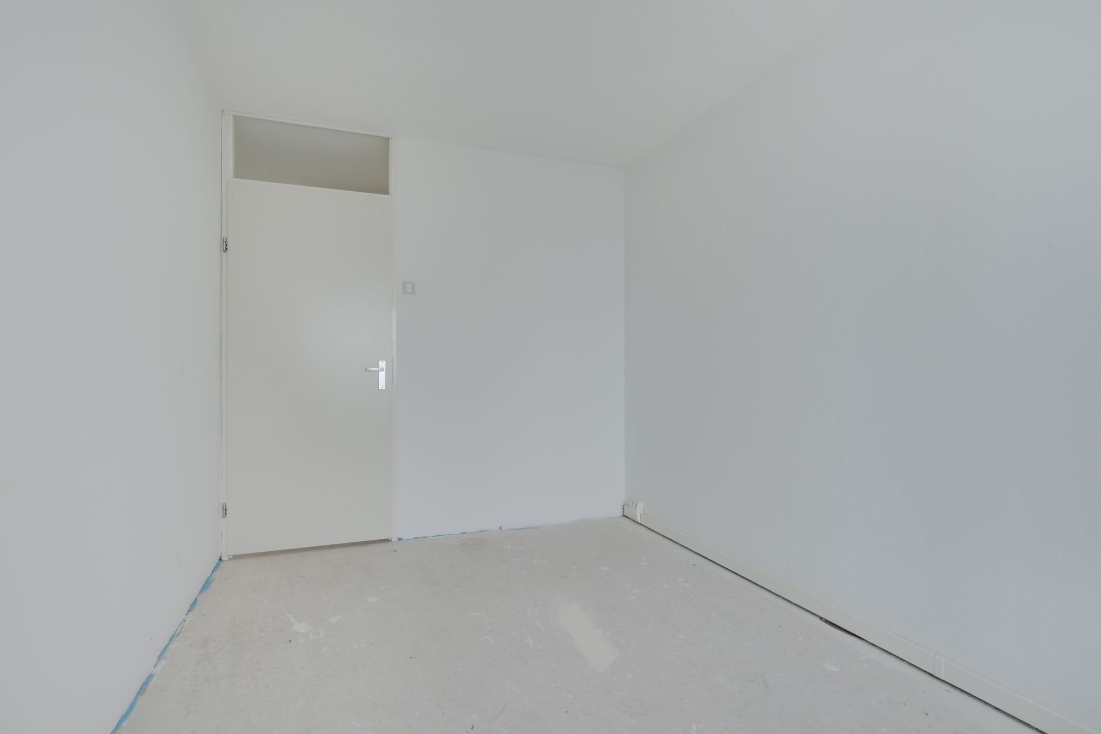 Foto 18 van Simon Carmiggeltstraat 13