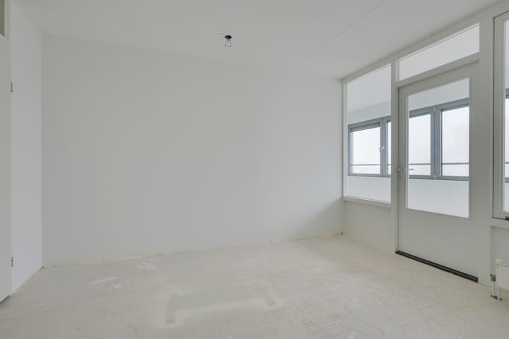 Foto 20 van Simon Carmiggeltstraat 13