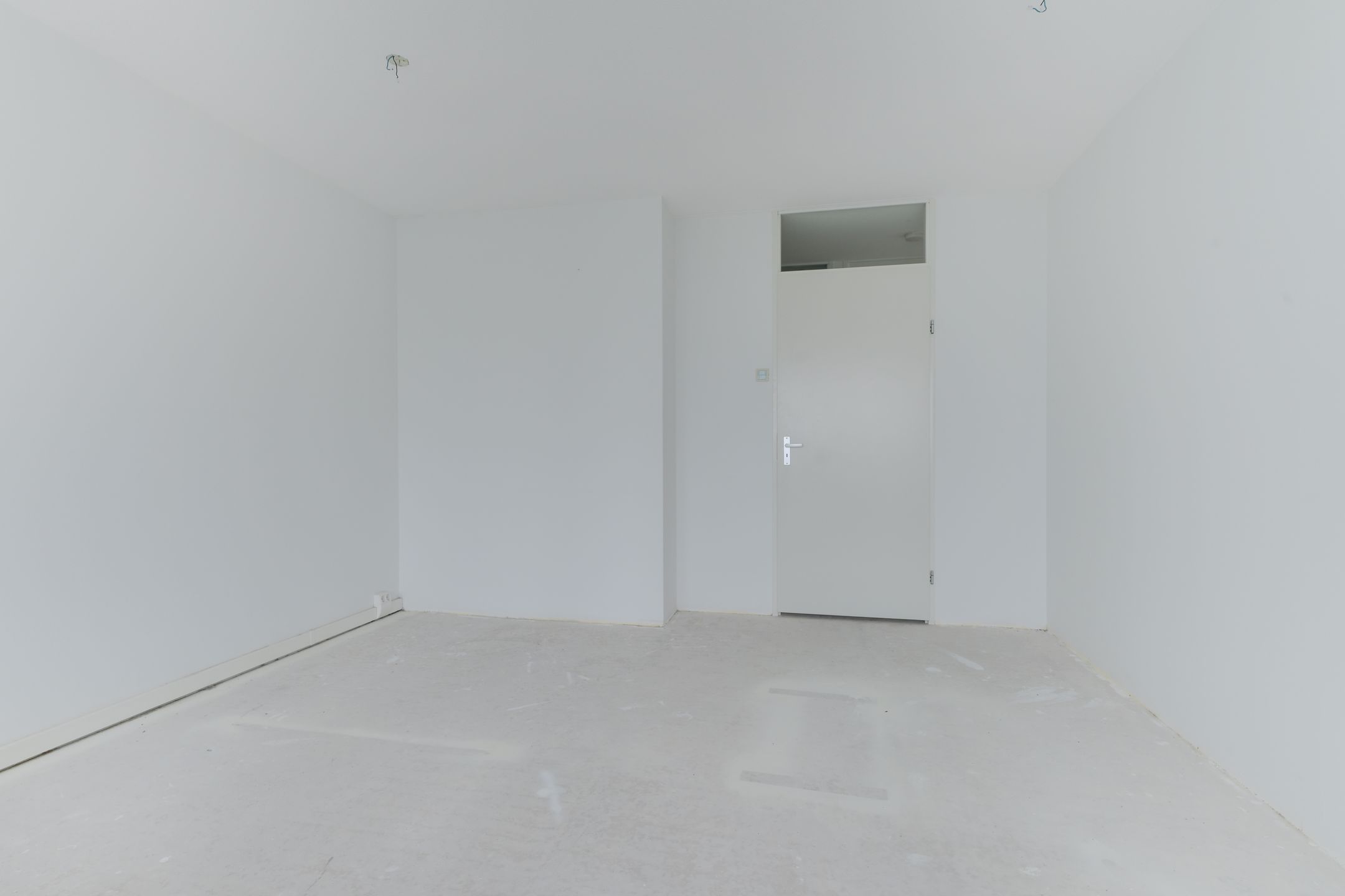 Foto 21 van Simon Carmiggeltstraat 13