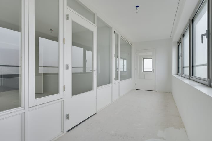 Foto 27 van Simon Carmiggeltstraat 13