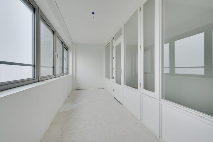 Foto 28 van Simon Carmiggeltstraat 13