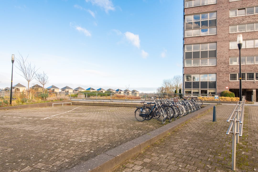 Foto 37 van Simon Carmiggeltstraat 13