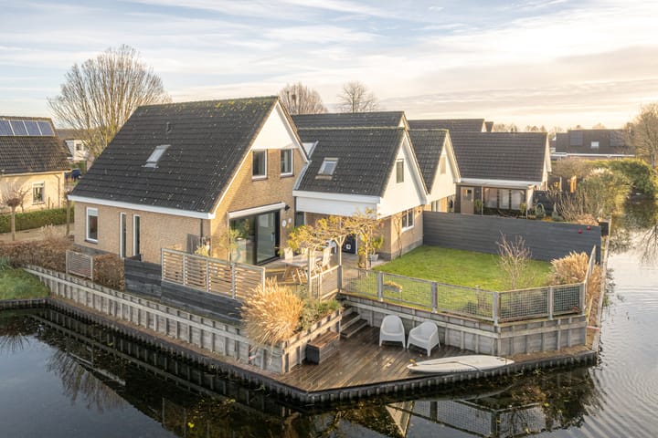 Foto 2 van Warring 46