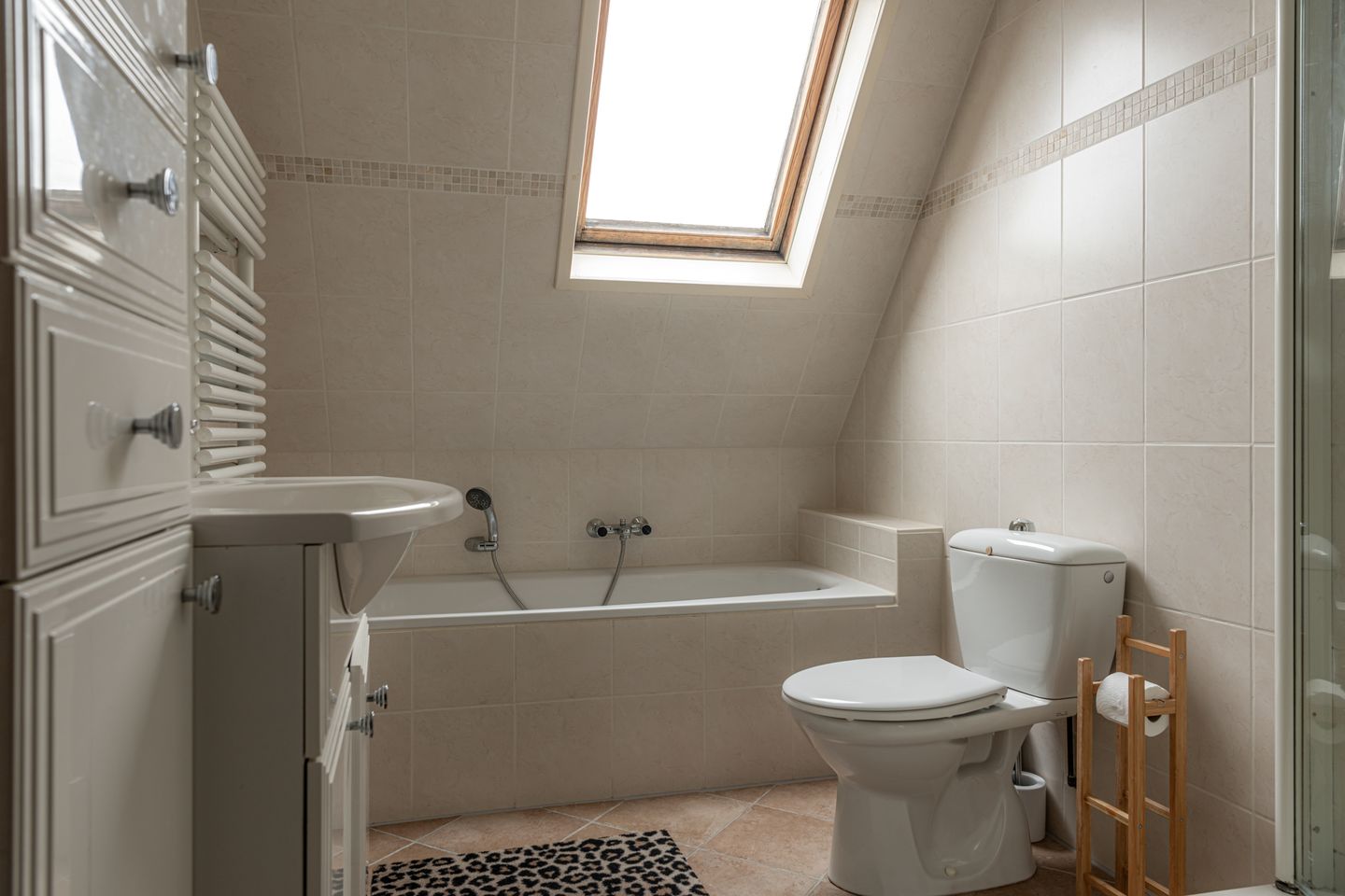 Foto 5 van Warring 46