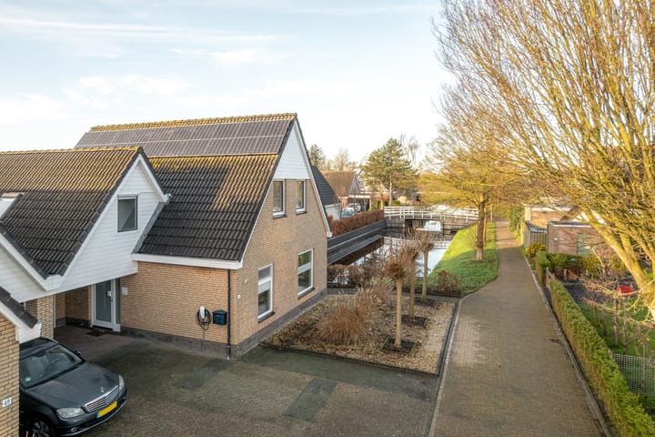 Foto 7 van Warring 46