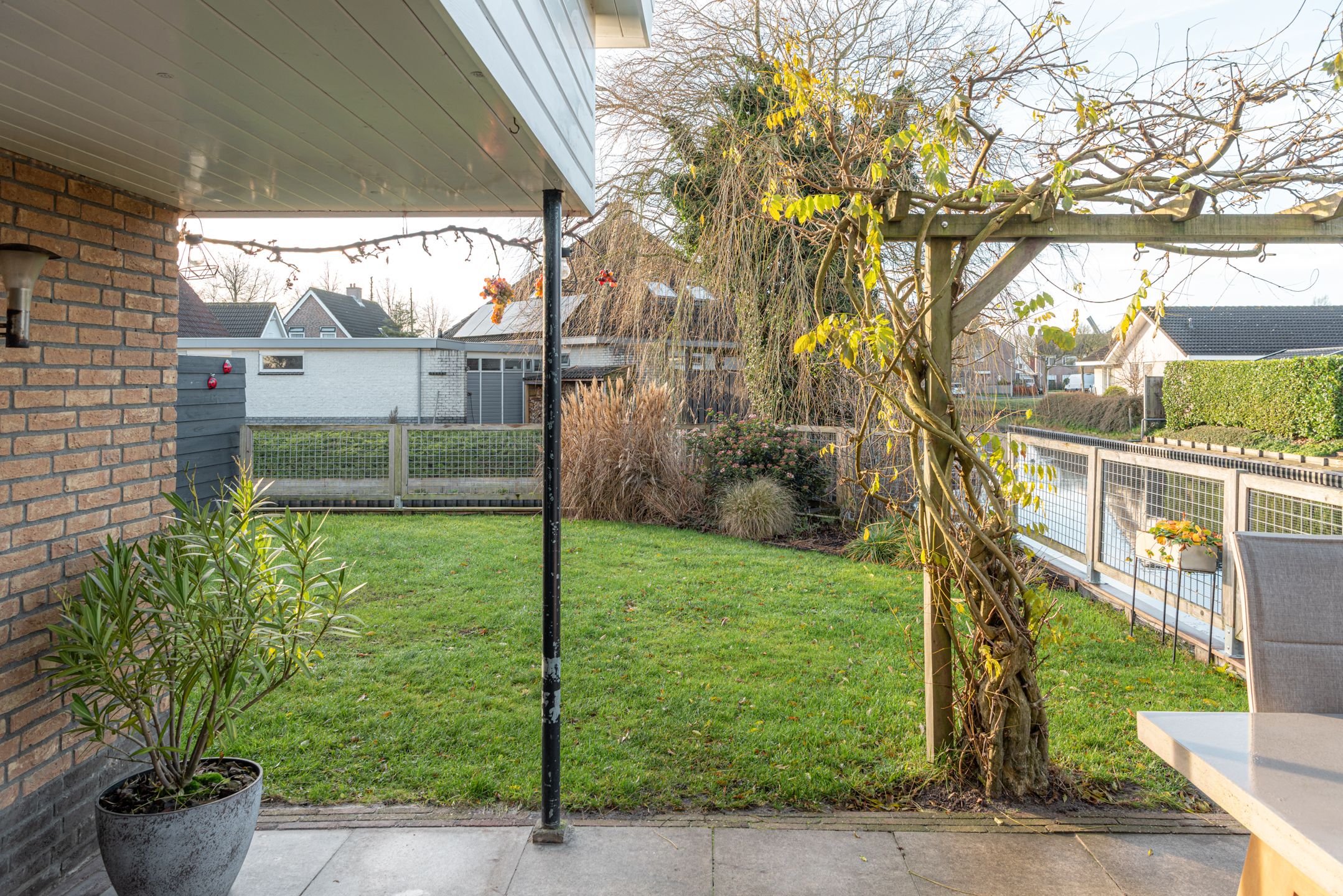 Foto 12 van Warring 46