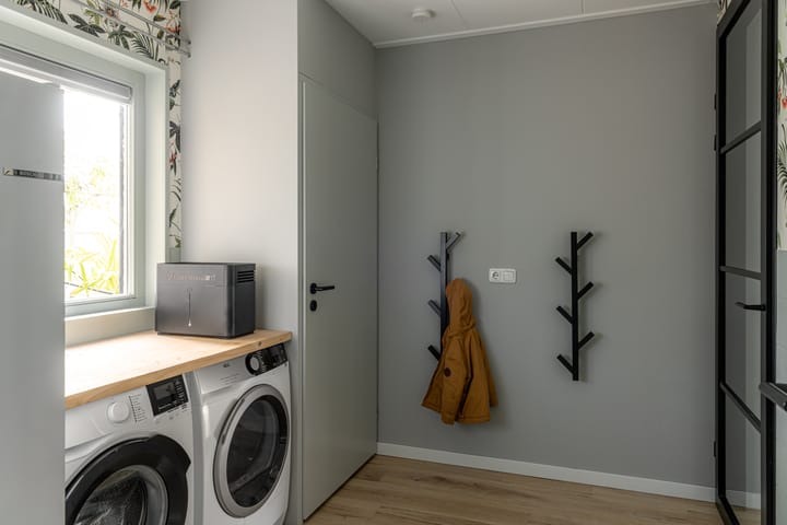 Foto 24 van Warring 46