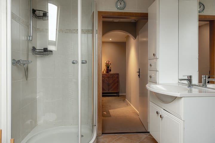 Foto 29 van Warring 46