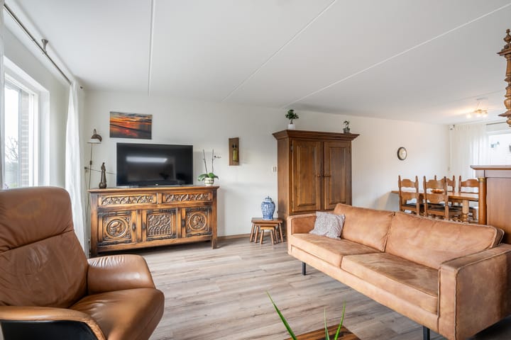 Foto 11 van Burgemeester Bouwensestraat 10