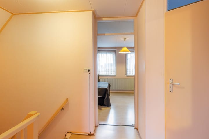 Foto 16 van Burgemeester Bouwensestraat 10