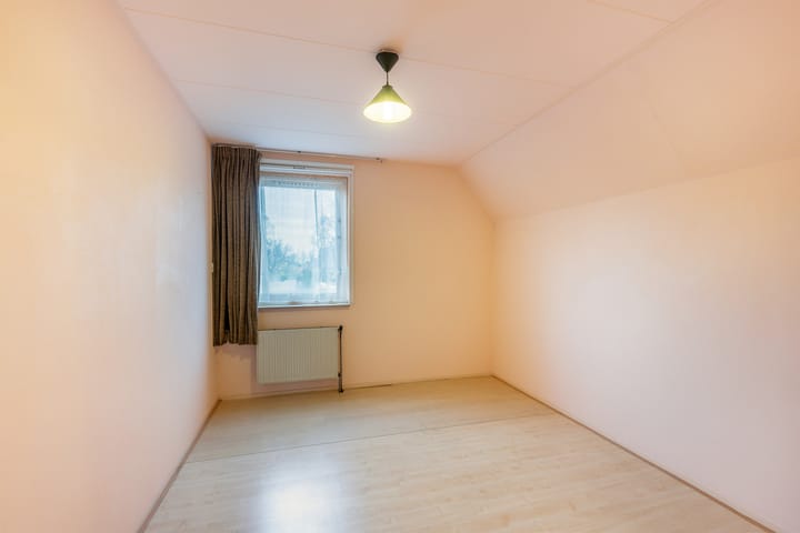 Foto 20 van Burgemeester Bouwensestraat 10