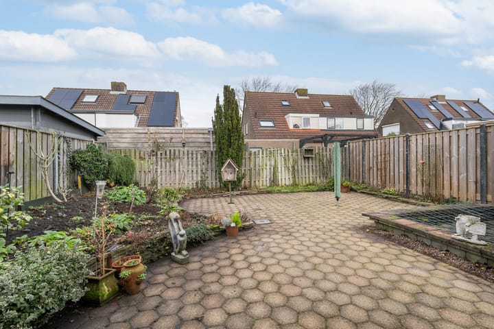 Foto 26 van Burgemeester Bouwensestraat 10