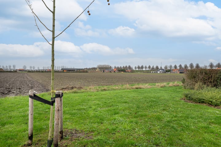 Foto 31 van Burgemeester Bouwensestraat 10