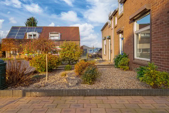 Photo 7 of Burgemeester Cremersplein 11