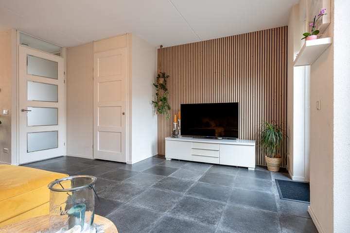 Photo 10 of Ladderbeekstraat 30