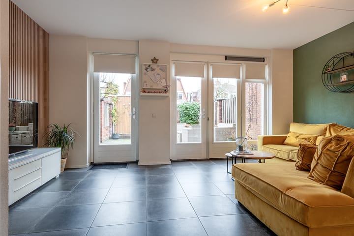 Photo 11 of Ladderbeekstraat 30