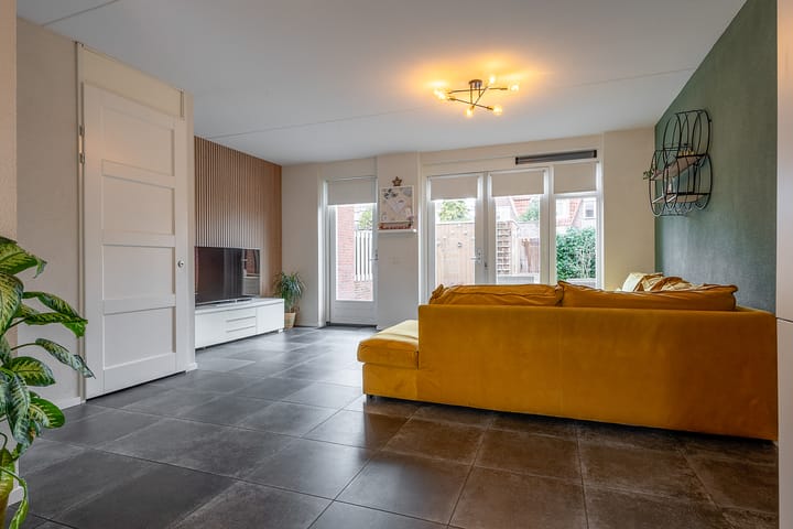 Photo 13 of Ladderbeekstraat 30