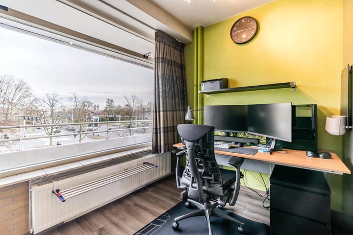 Foto 13 van Van Adrichemstraat 63