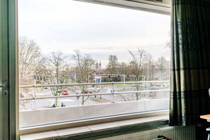 Foto 14 van Van Adrichemstraat 63