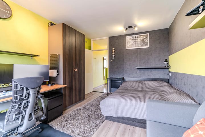 Foto 15 van Van Adrichemstraat 63