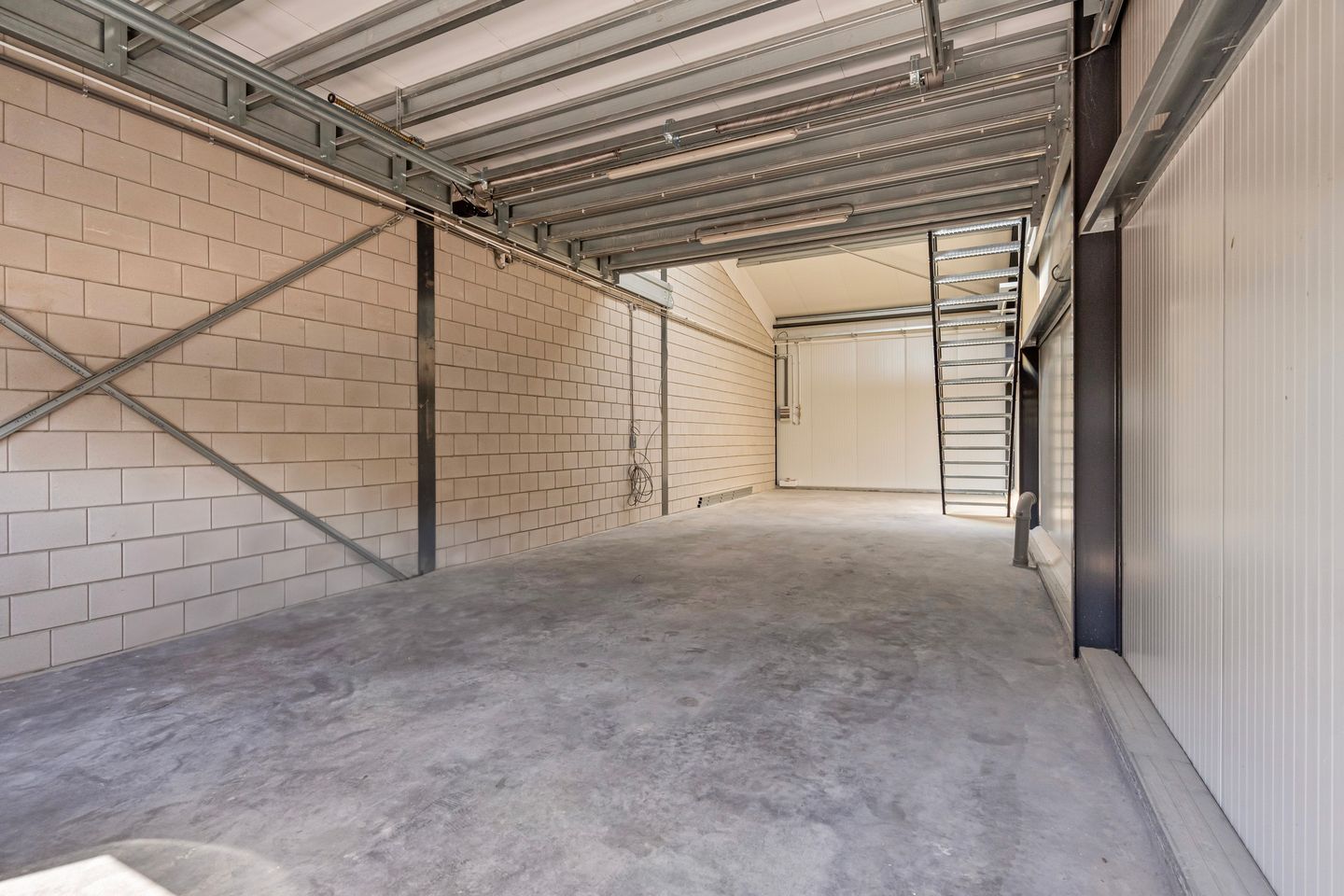 Bekijk foto 4 van De Haal 117